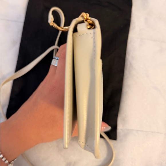 YSL CASSANDRE PHONE HOLDER IN SMOOTH LEATHER - Picture 8 of 9
